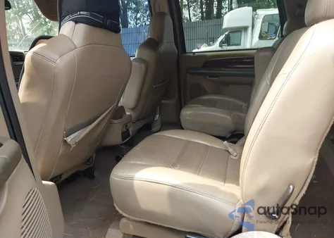 2003 Ford Excursion Limited z USA, uszkodzony, nr VIN 1FMNU43S53EA80574